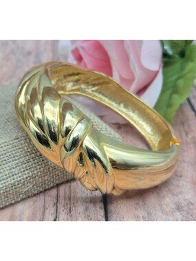 Gold Tone Hinged Bangle Bracelet Mirrored Statement Chunky Textured
